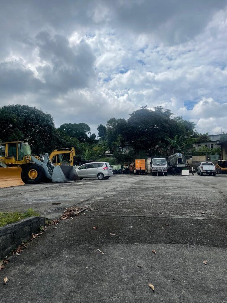 TERRENO Y LOCAL COMERCIAL EN CIUDAD BOLI