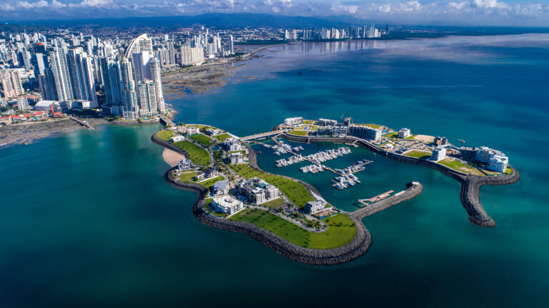 The Palms en Ocean Reef Island, Punta Pacífica, Panamá