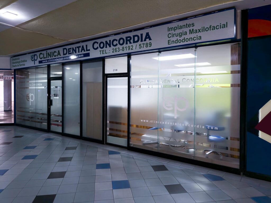 Se vende consultorio dental - Negocio en funcionamiento