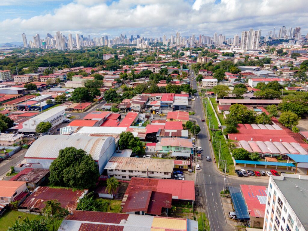 Lote Comercial en Parque Lefevre Panamá