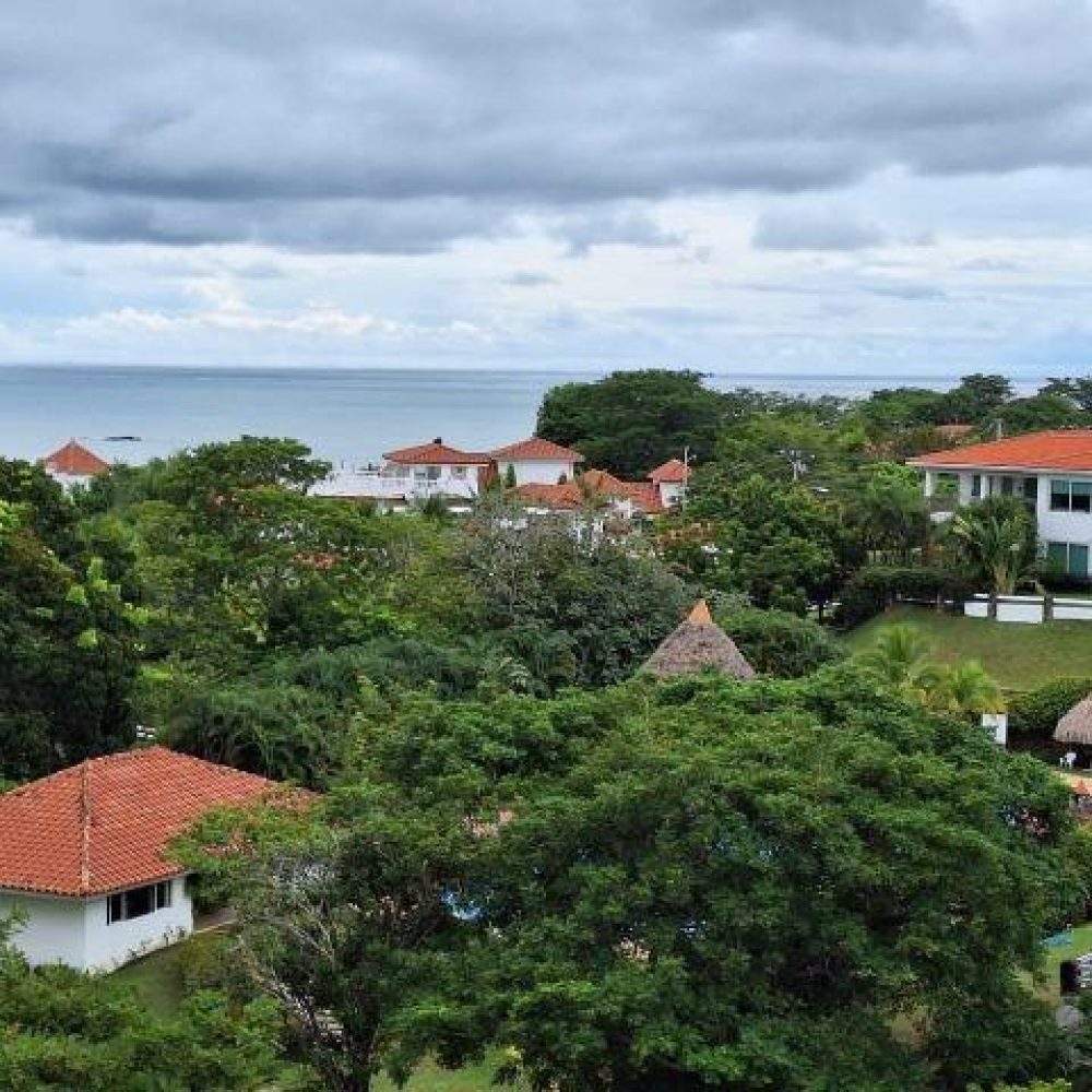Apartamento con vista al mar en Punta Barco Village