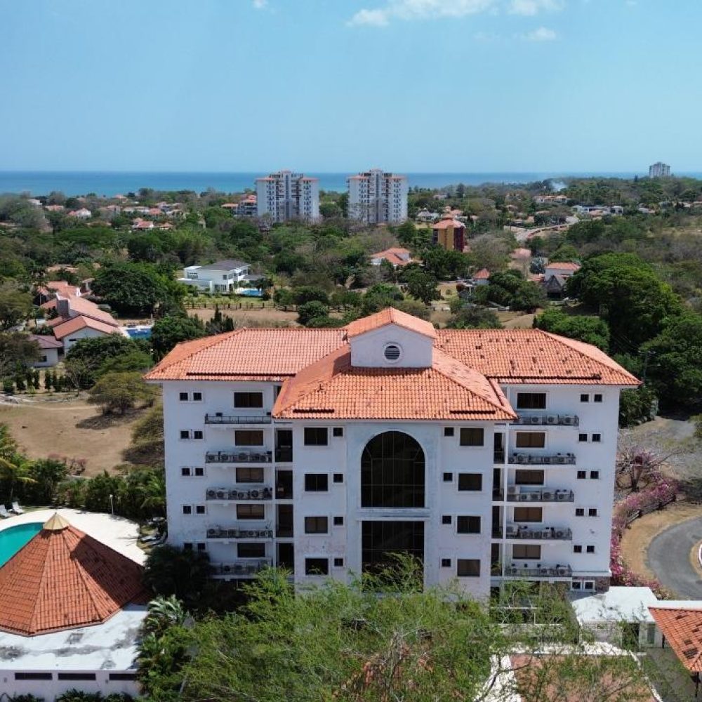 Apartamento-de-3-habitaciones-en-Punta-Barco-Resort-El-Quetzal-3