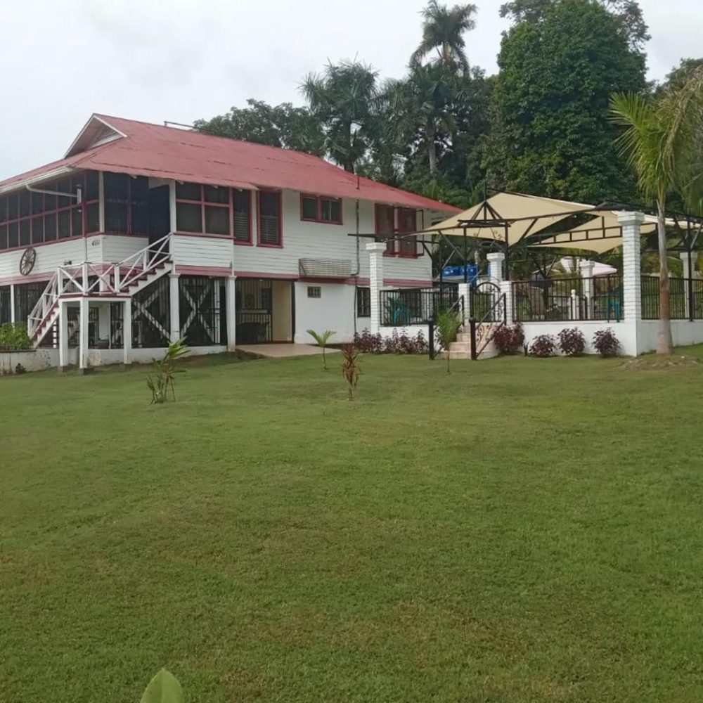 Casa Ejecutiva en Puerto Armuelles Panamá
