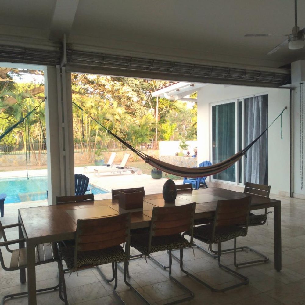 Casa-de-4-habitaciones-con-piscina-en-Coronado-Beach-4