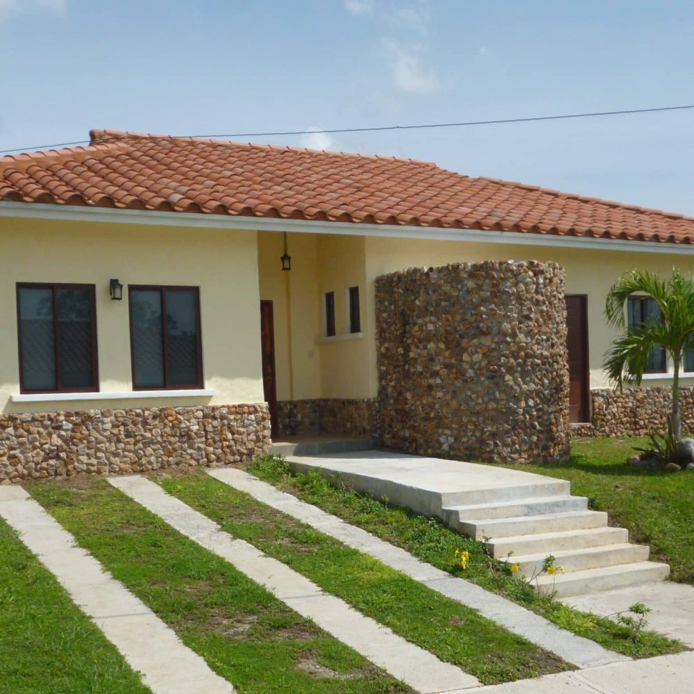 Casa en Venta a Estrenar, Proyecto Rodeo Viejo, San Carlos, Chame, Panamá (1)