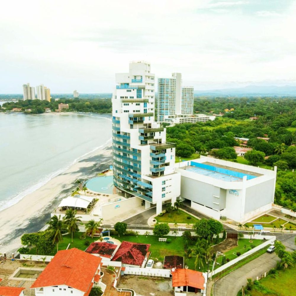 Impresionante-Apartamento-Frente-al-Mar-en-Gorgona-Panama-1
