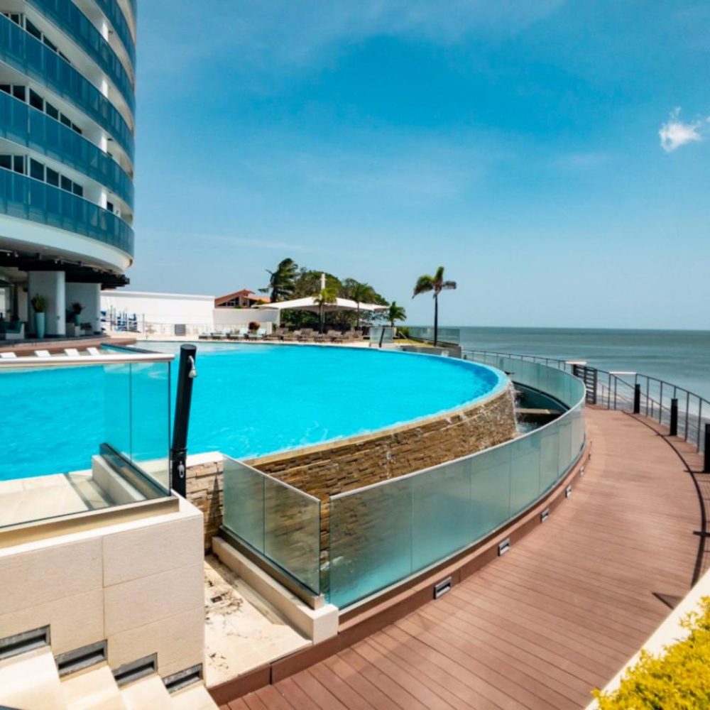 Impresionante Apartamento Frente al Mar en Gorgona Panamá