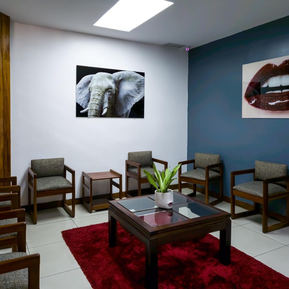Se-vende-consultorio-dental-Negocio-en-funcionamiento-1