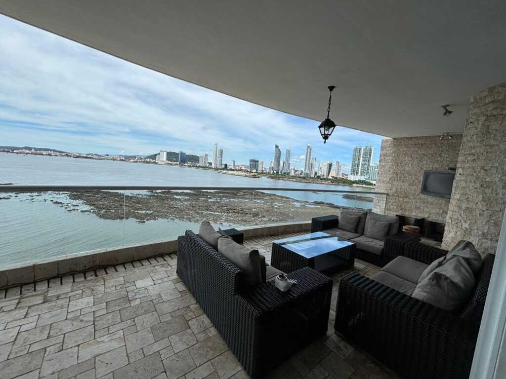 Apartamento-En-Venta-Apartamento-en-The-Point-Lado-A-Paitilla-Panama-6