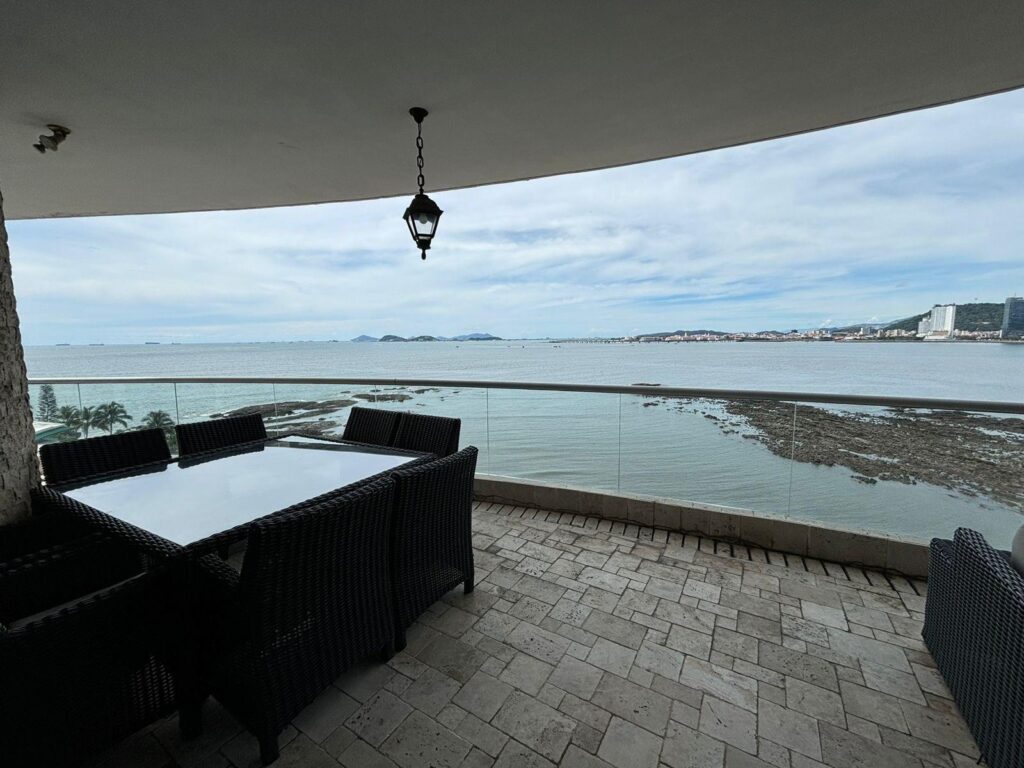 Apartamento-En-Venta-Apartamento-en-The-Point-Lado-A-Paitilla-Panama-8