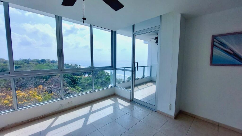 Apartamento-En-Venta-Beachfront-Apartment-in-Coronado-Coronado-Chame-Panama-Oeste-Panama-8