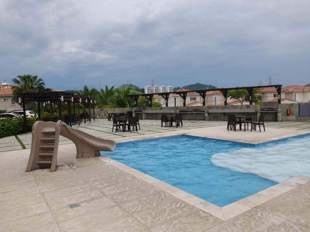 Apartamento-En-Venta-CONDADO-COUNTRY-97mts2-2reccbe2p-Condado-del-Rey-Panama-16