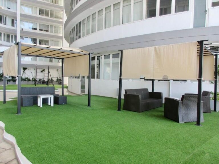 Fully furnished 2-bedroom Apartment