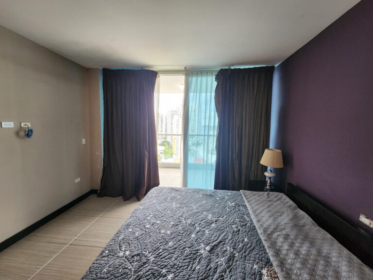 Hotel Megapolis