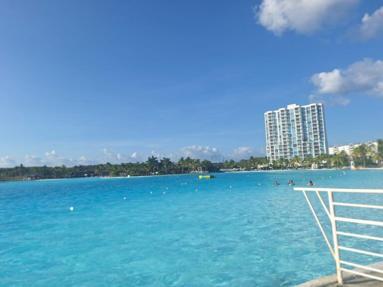 Studio Playa Blanca Town Center Poolview