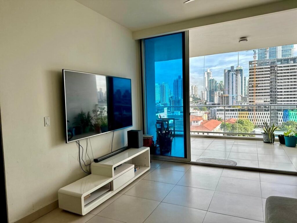 Venta Apt en PH Destiny