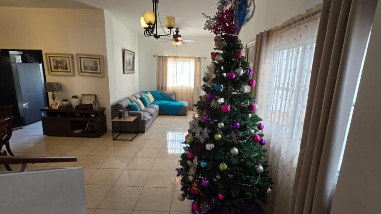 Casa Hato Pintado