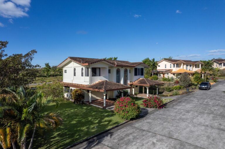 Boquete Canyon Village
