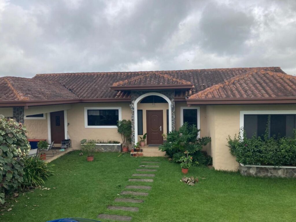 Casa Llave en Mano en Los Molinos