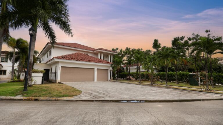 Fairway Estate