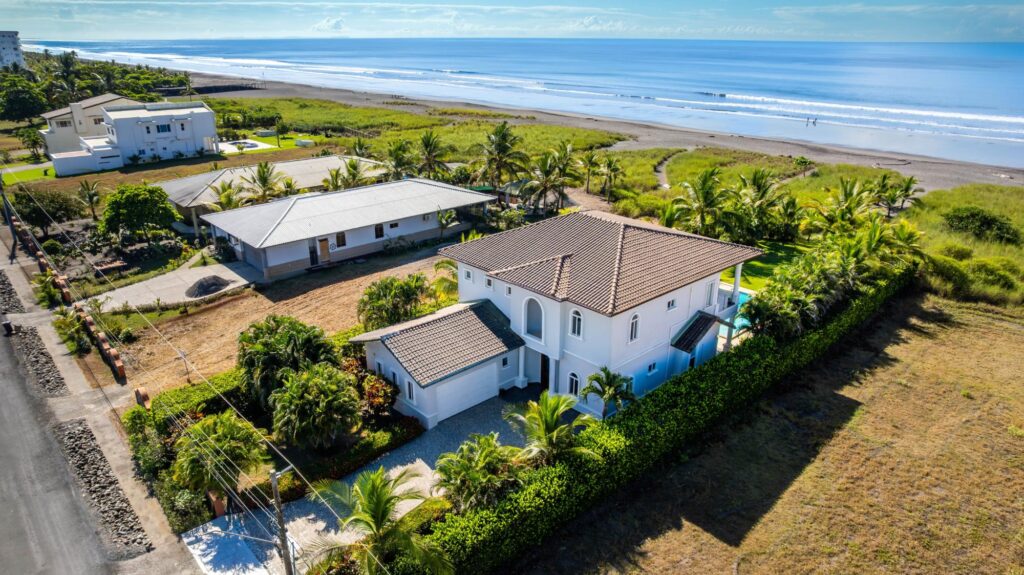 Magnífica Casa de Playa en La Barq