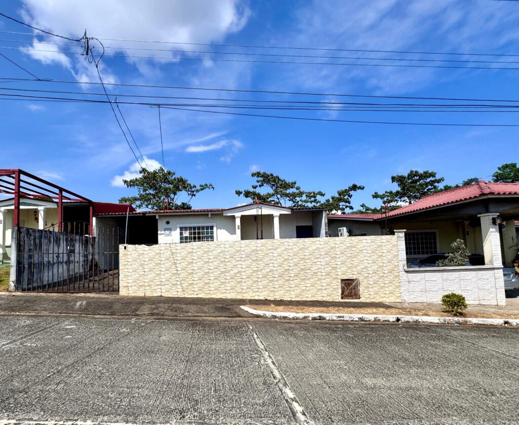 Residencial Brisas del Lago-Las Cumbres