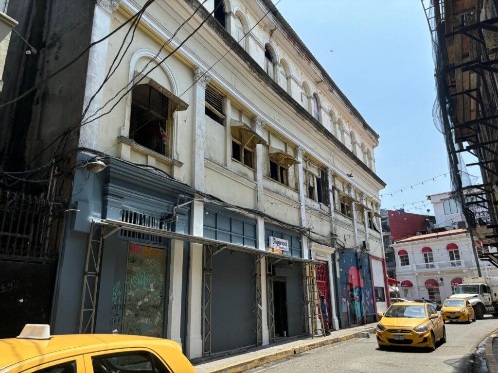 Casa Ardila – Plaza Santa Ana