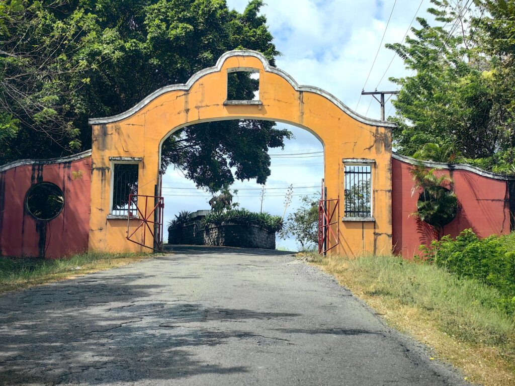 Hacienda Country Club
