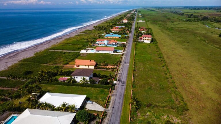 LOTE DE PLAYA