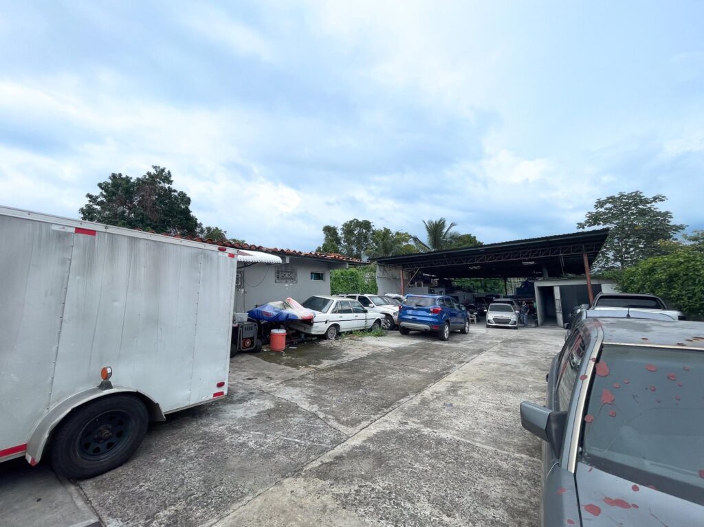 Terreno-En-Venta-Terreno-con-Galera-Juan-Diaz-Llano-Bonito-Panama-14